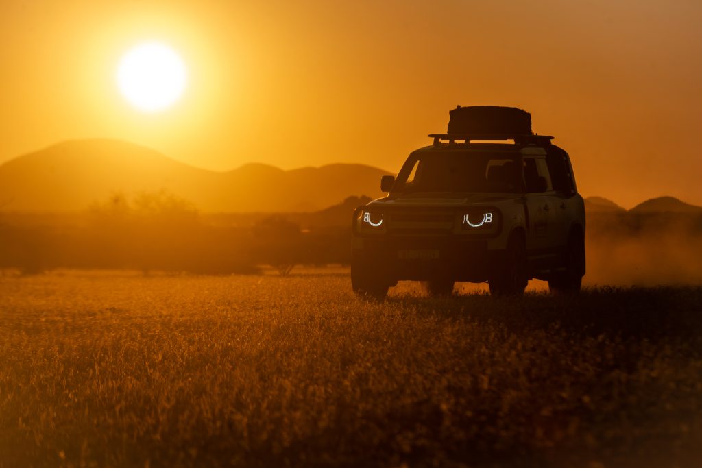 Kingsley Holgate,Land Rover Defender 130