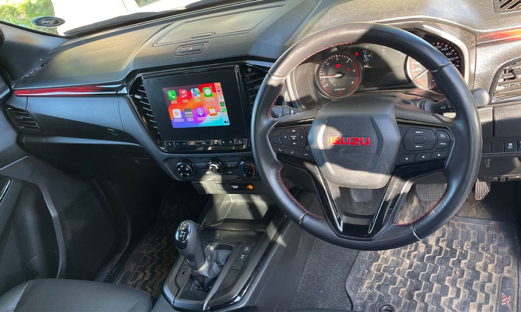 isuzu,d-max,x-rider,bakkie,pickup,truck,japan,south africa