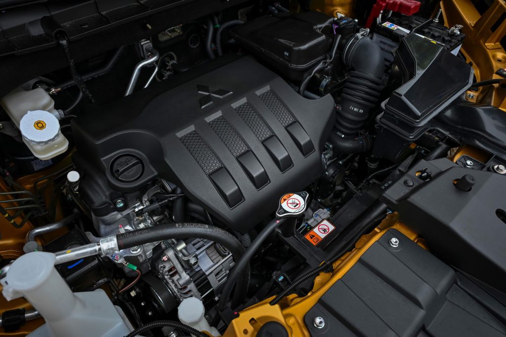 mitsubishi,outlander,sport,japan,south africa